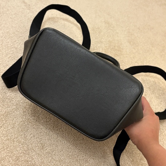 NWOT Matt & Nat Fabi Mini Vegan Backpack - Picture 11 of 12